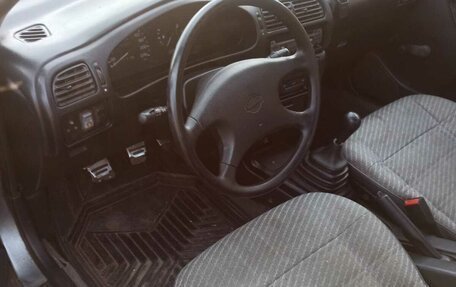 Nissan Sunny B14, 1993 год, 100 000 рублей, 4 фотография