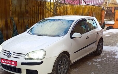 Volkswagen Golf V, 2006 год, 570 000 рублей, 3 фотография