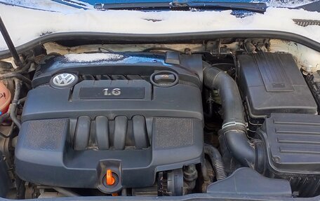 Volkswagen Golf V, 2006 год, 570 000 рублей, 27 фотография