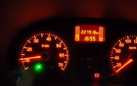 Renault Logan I, 2013 год, 450 000 рублей, 10 фотография