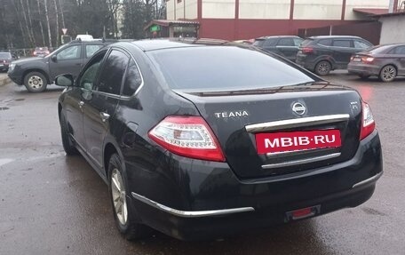 Nissan Teana, 2012 год, 700 000 рублей, 2 фотография