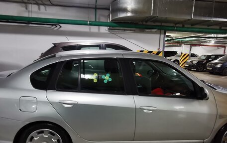 Renault Symbol, 2010 год, 370 000 рублей, 10 фотография