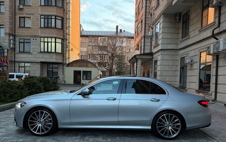 Mercedes-Benz E-Класс, 2021 год, 4 700 000 рублей, 3 фотография