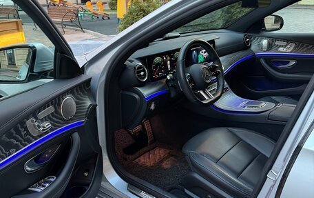 Mercedes-Benz E-Класс, 2021 год, 4 700 000 рублей, 10 фотография