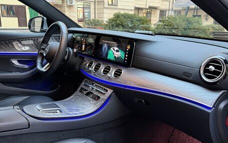 Mercedes-Benz E-Класс, 2021 год, 4 700 000 рублей, 17 фотография