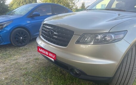 Infiniti FX I, 2005 год, 820 000 рублей, 5 фотография