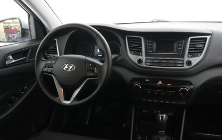 Hyundai Tucson III, 2015 год, 1 879 000 рублей, 13 фотография
