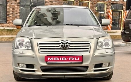 Toyota Avensis III рестайлинг, 2004 год, 750 000 рублей, 2 фотография