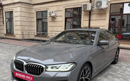 BMW 5 серия, 2021 год, 5 200 000 рублей, 2 фотография