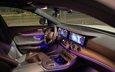 Mercedes-Benz E-Класс, 2020 год, 6 200 000 рублей, 6 фотография