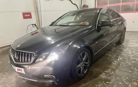 Mercedes-Benz E-Класс, 2010 год, 1 580 000 рублей, 5 фотография