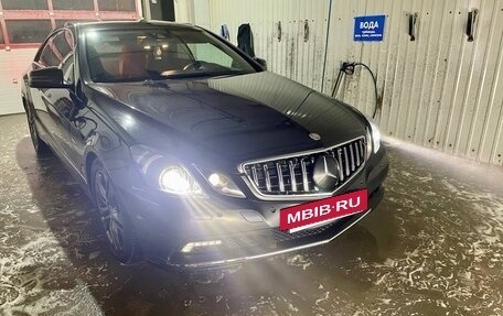 Mercedes-Benz E-Класс, 2010 год, 1 580 000 рублей, 3 фотография