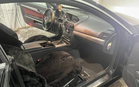 Mercedes-Benz E-Класс, 2010 год, 1 580 000 рублей, 14 фотография