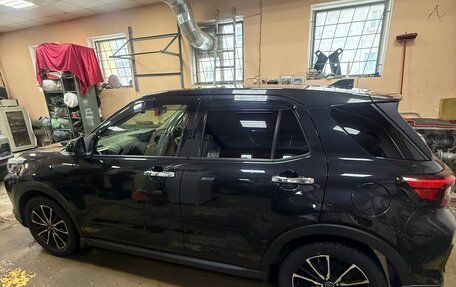 Daihatsu Rocky, 2020 год, 1 800 000 рублей, 17 фотография