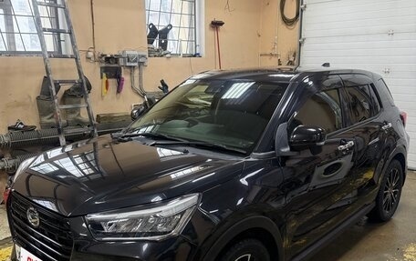 Daihatsu Rocky, 2020 год, 1 800 000 рублей, 18 фотография