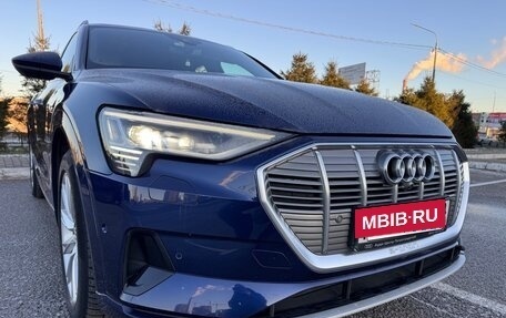 Audi e-tron Sportback I, 2021 год, 2 400 000 рублей, 19 фотография