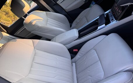 Audi e-tron Sportback I, 2021 год, 2 400 000 рублей, 32 фотография