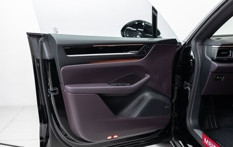 Porsche Macan, 2025 год, 12 790 000 рублей, 8 фотография