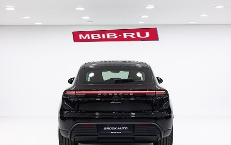 Porsche Macan, 2025 год, 12 790 000 рублей, 5 фотография