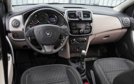 Renault Logan II, 2016 год, 799 000 рублей, 6 фотография