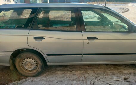 Nissan Expert, 2000 год, 200 000 рублей, 1 фотография