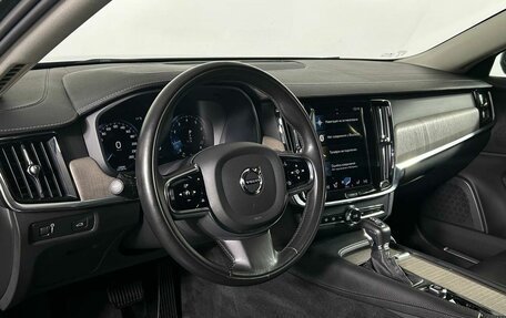 Volvo S90 II рестайлинг, 2021 год, 2 999 000 рублей, 12 фотография