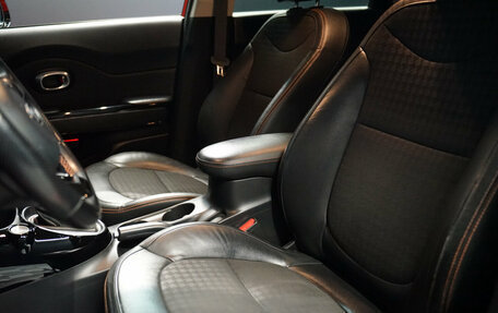 KIA Soul II рестайлинг, 2016 год, 1 650 000 рублей, 10 фотография