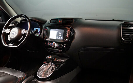 KIA Soul II рестайлинг, 2016 год, 1 650 000 рублей, 24 фотография