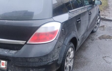 Opel Astra H, 2005 год, 350 000 рублей, 3 фотография