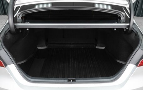 Toyota Camry, 2021 год, 3 379 000 рублей, 26 фотография