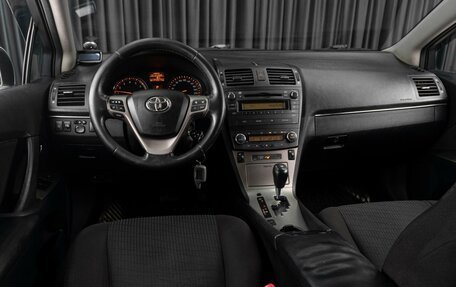 Toyota Avensis III рестайлинг, 2009 год, 1 099 000 рублей, 6 фотография