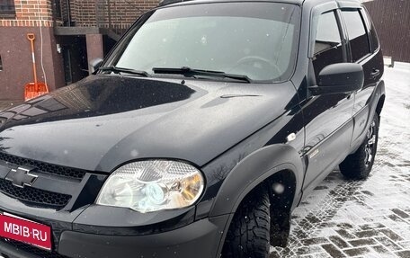 Chevrolet Niva I рестайлинг, 2016 год, 855 000 рублей, 1 фотография