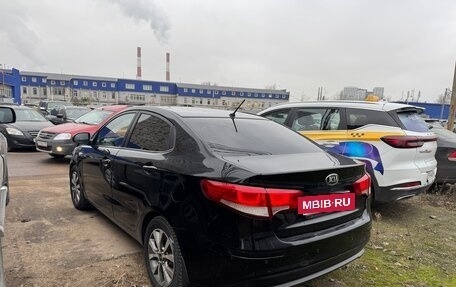 KIA Rio III рестайлинг, 2015 год, 860 000 рублей, 5 фотография