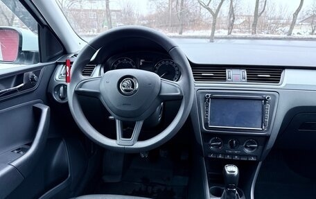 Skoda Rapid I, 2018 год, 1 175 000 рублей, 9 фотография