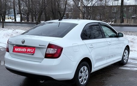 Skoda Rapid I, 2018 год, 1 175 000 рублей, 5 фотография