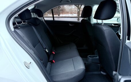 Skoda Rapid I, 2018 год, 1 175 000 рублей, 17 фотография