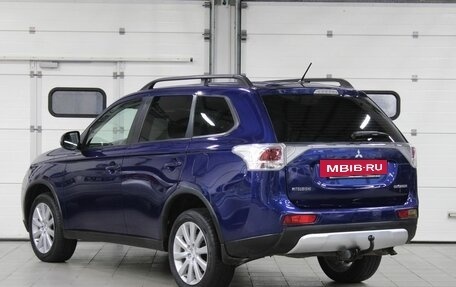 Mitsubishi Outlander III рестайлинг 3, 2014 год, 1 457 000 рублей, 7 фотография