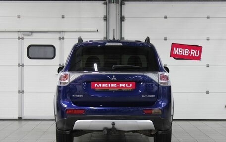 Mitsubishi Outlander III рестайлинг 3, 2014 год, 1 457 000 рублей, 6 фотография