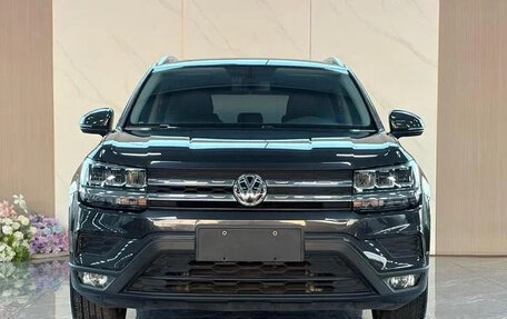 Volkswagen Tharu, 2022 год, 1 480 000 рублей, 2 фотография