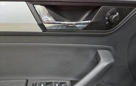 Skoda Rapid I, 2017 год, 1 045 000 рублей, 15 фотография