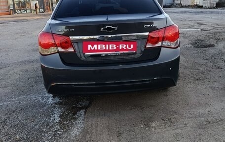 Chevrolet Cruze II, 2013 год, 700 000 рублей, 6 фотография