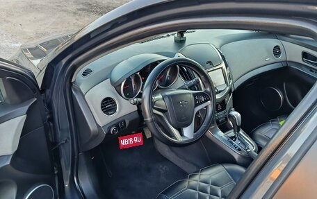 Chevrolet Cruze II, 2013 год, 700 000 рублей, 9 фотография