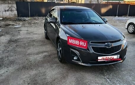 Chevrolet Cruze II, 2013 год, 700 000 рублей, 3 фотография