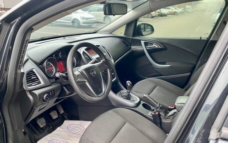 Opel Astra J, 2013 год, 790 000 рублей, 11 фотография