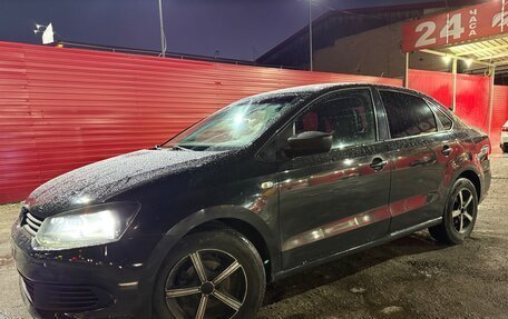 Volkswagen Polo VI (EU Market), 2013 год, 550 000 рублей, 1 фотография