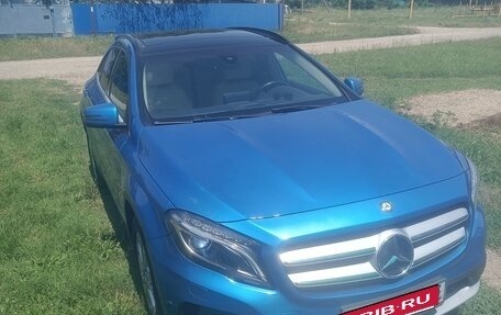 Mercedes-Benz GLA, 2016 год, 1 750 000 рублей, 2 фотография