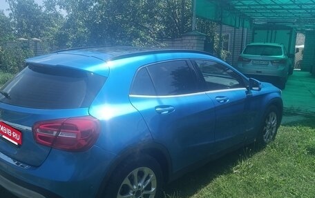 Mercedes-Benz GLA, 2016 год, 1 750 000 рублей, 6 фотография