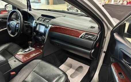 Toyota Camry, 2012 год, 1 599 000 рублей, 12 фотография