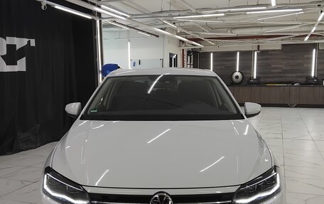 Volkswagen Polo VI (EU Market), 2021 год, 1 630 000 рублей, 3 фотография