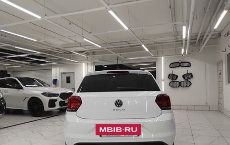 Volkswagen Polo VI (EU Market), 2021 год, 1 630 000 рублей, 32 фотография